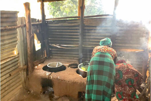 Fuel saving mud stove